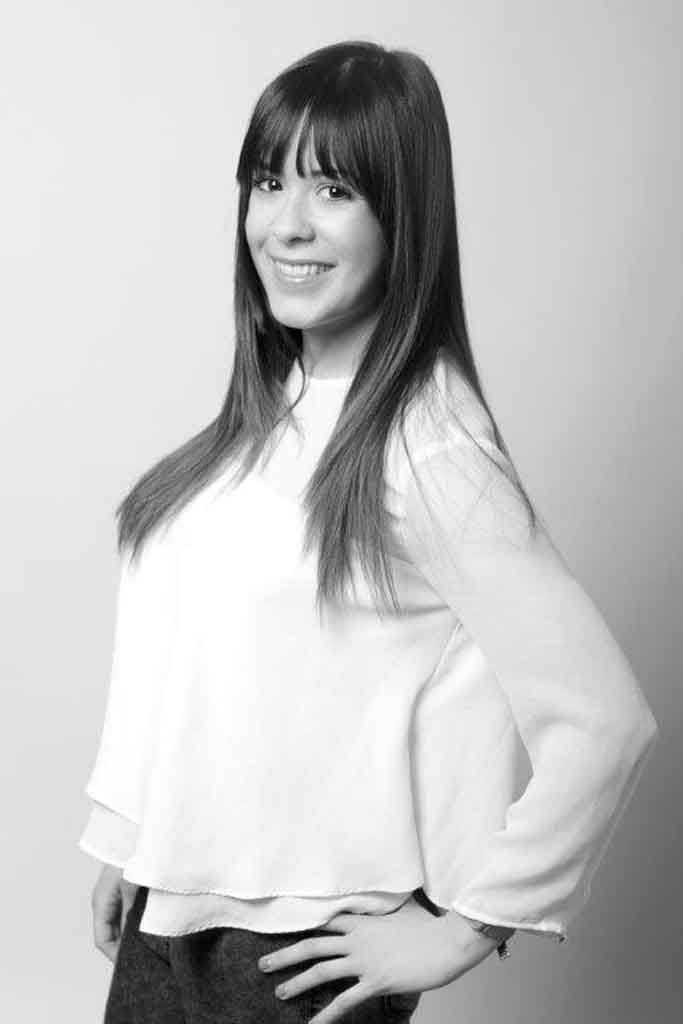 Laura - peluquerías JACSA